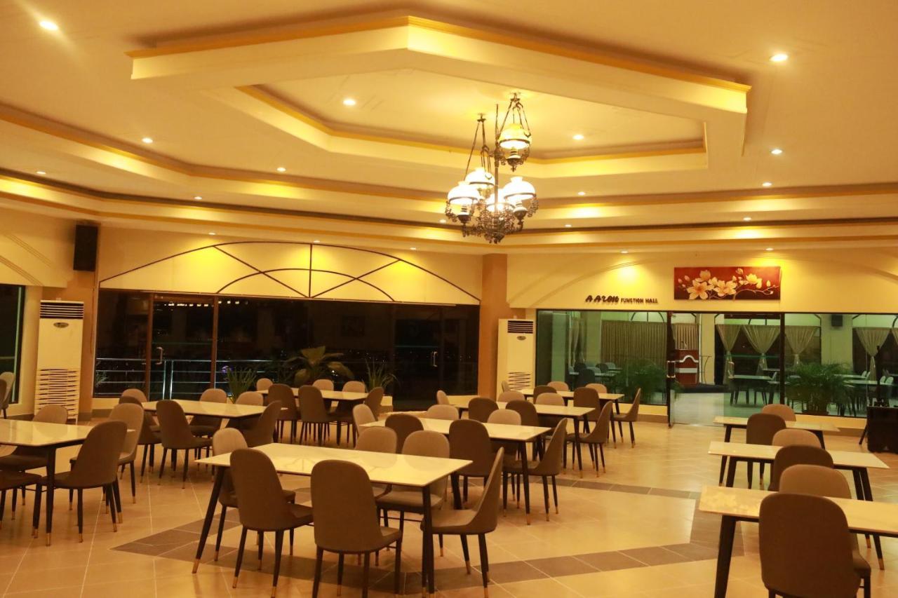 Bohol Plaza Mountain Resort And Restaurant Dauis Exteriör bild